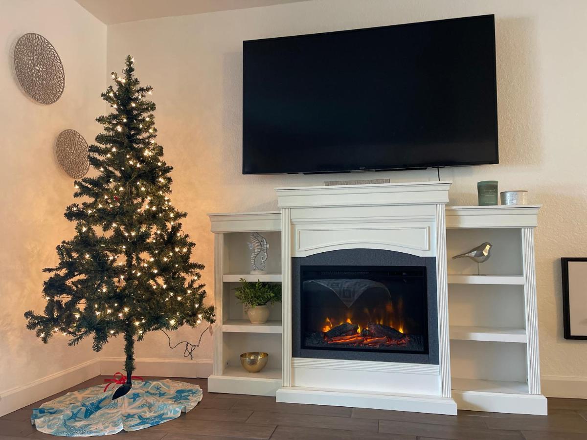Beautiful Bright & Sparkling 2Bed 1Bath Beach Retreat - Unit 212 Cocoa Beach Luaran gambar